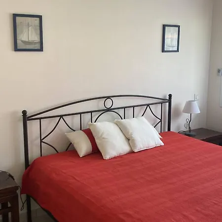 Villa Familiale Avec Piscine Chauffée - 6 Pers. - Fr-1-878-14 *